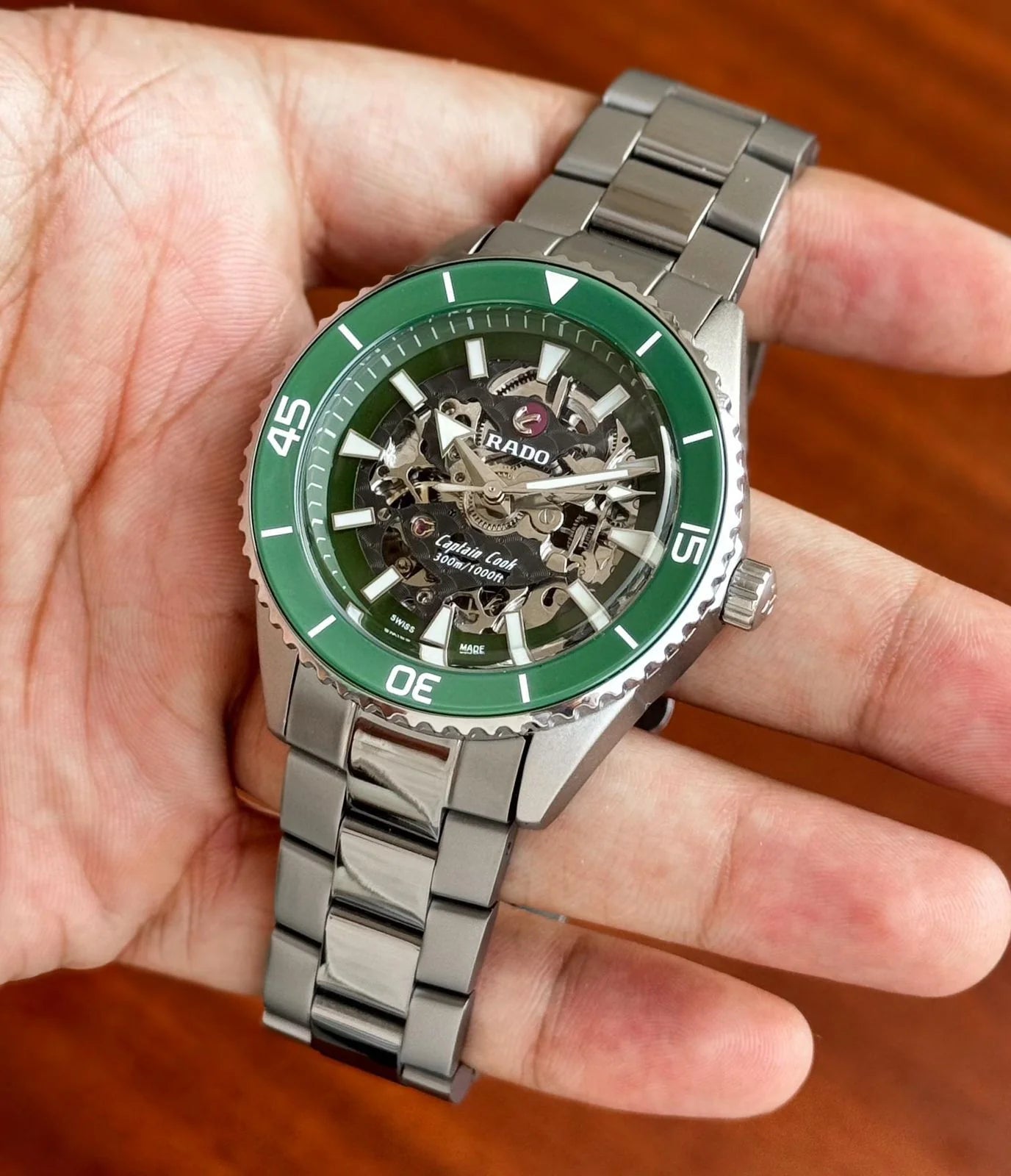 Ra_do Captain Cook Automatic