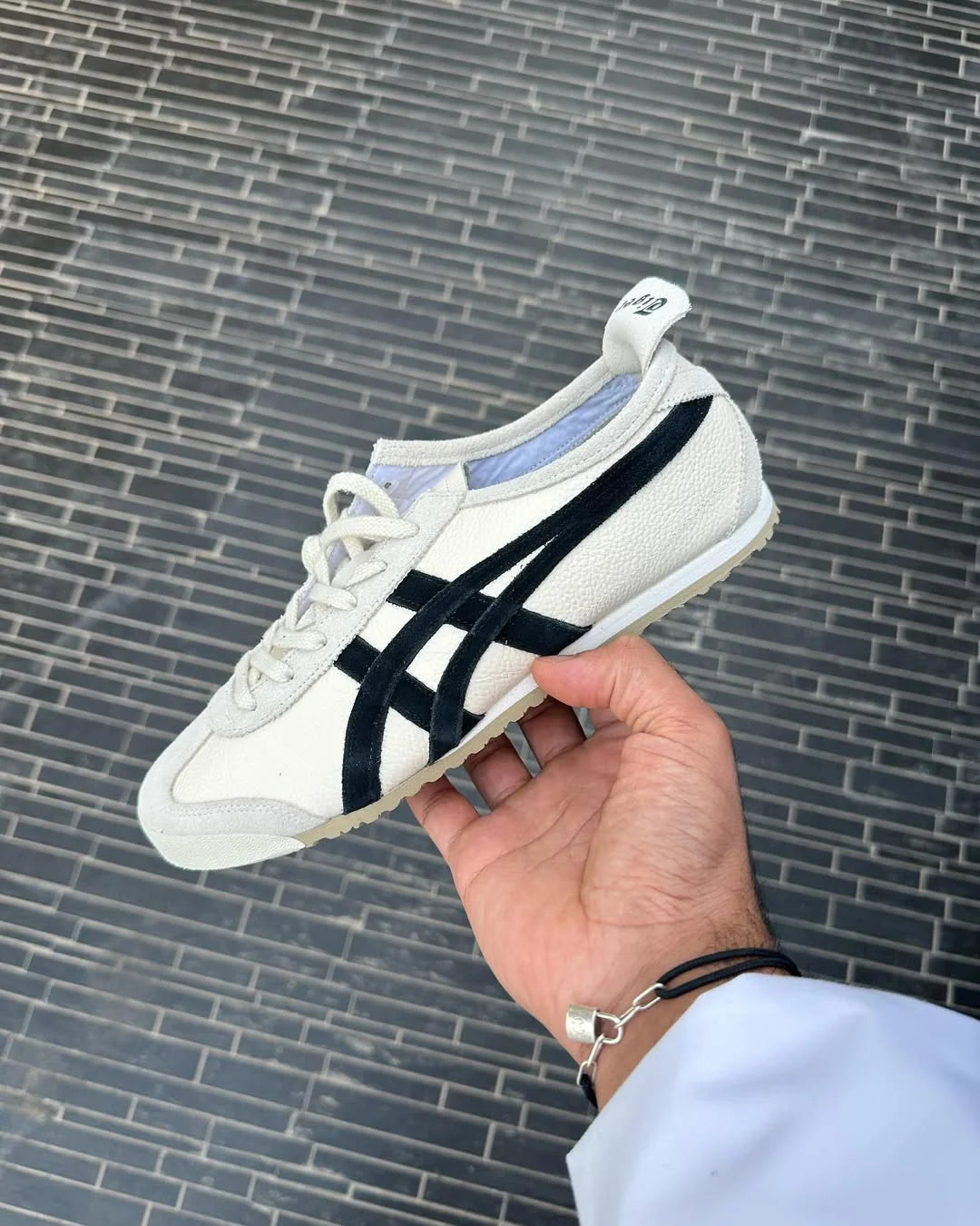 Onit_suka Tiger Mexico 66 Cream Black