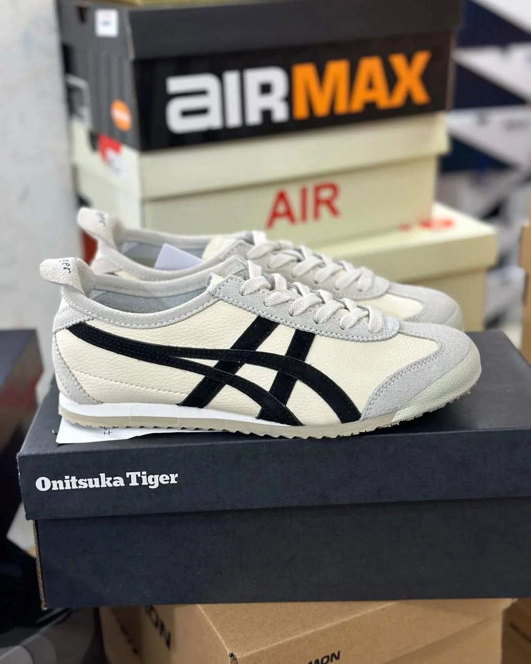 Onit_suka Tiger Mexico 66 Cream Black